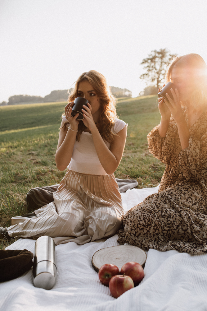 Sarah & Johanna for the autumn Portrait Shooting